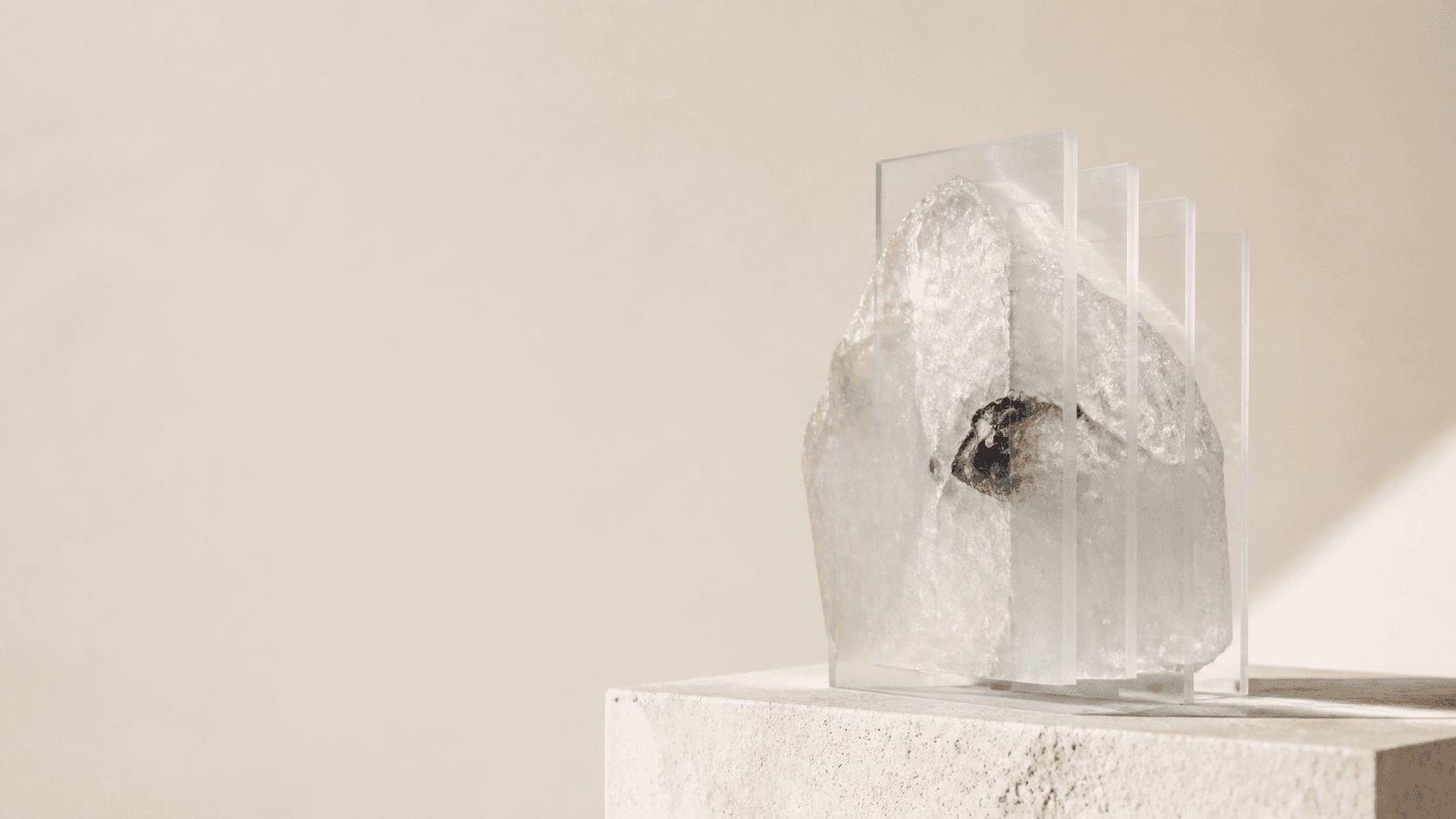 Translucent bioglass and mineral membrane study